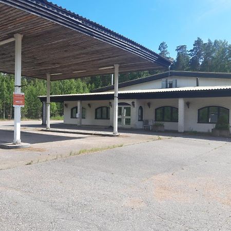 Jaalan Tienristi Motel Kouvola Exterior photo
